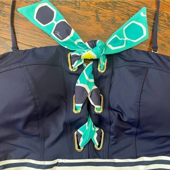 🆕️Trina Turk MADE IN THE SHADE BANDEAU ONE PIECE SWIMSUIT Sz 6 - Picture 15 of 16
